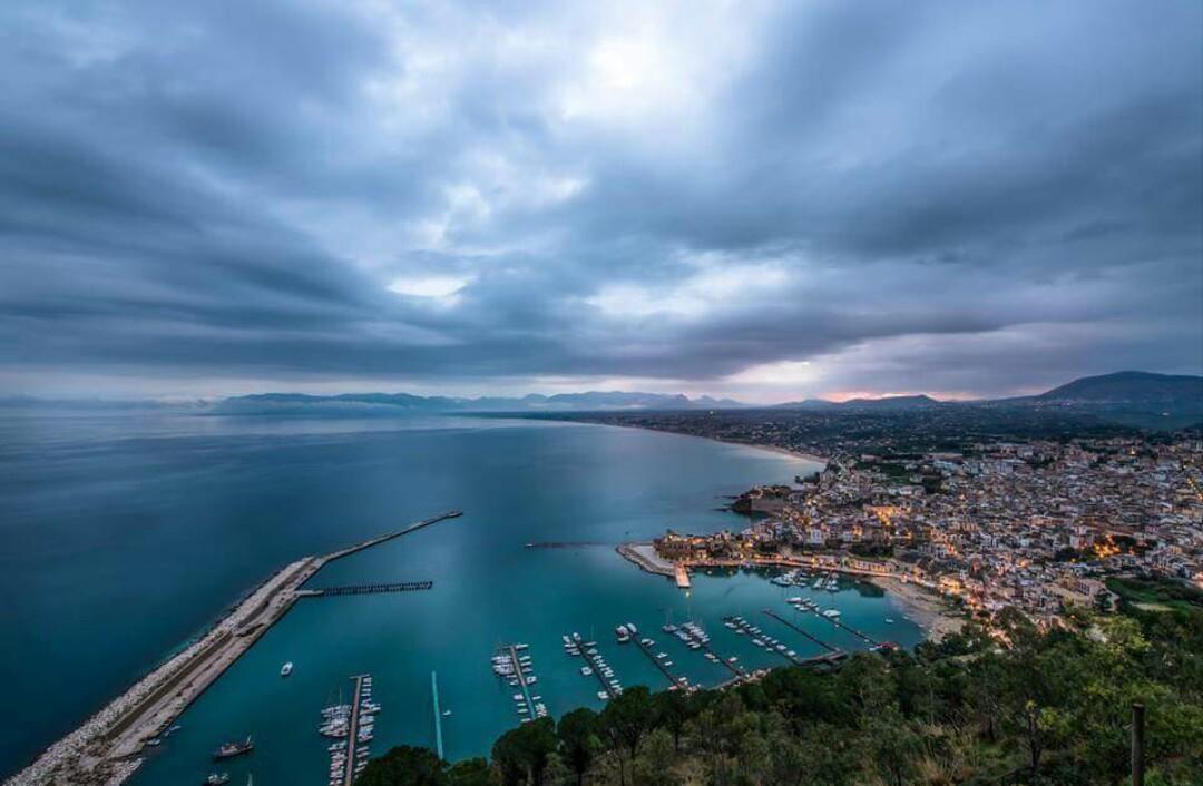 Bed and Breakfast Le Nereidi Castellammare del Golfo Exterior foto